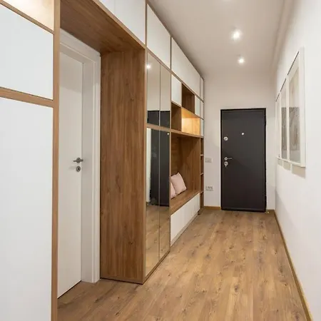 Stylish Apartament Magheru-3